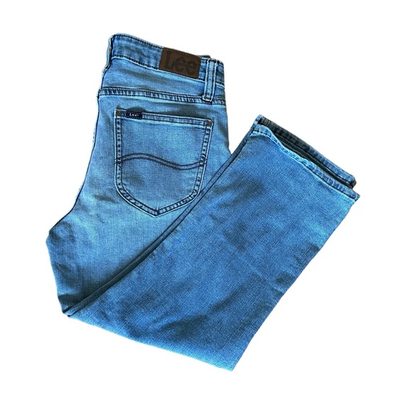 Lee Women's Regular Fit Mid-Rise Capri Jesns Blue Size 6 - Picture 4 of 7
